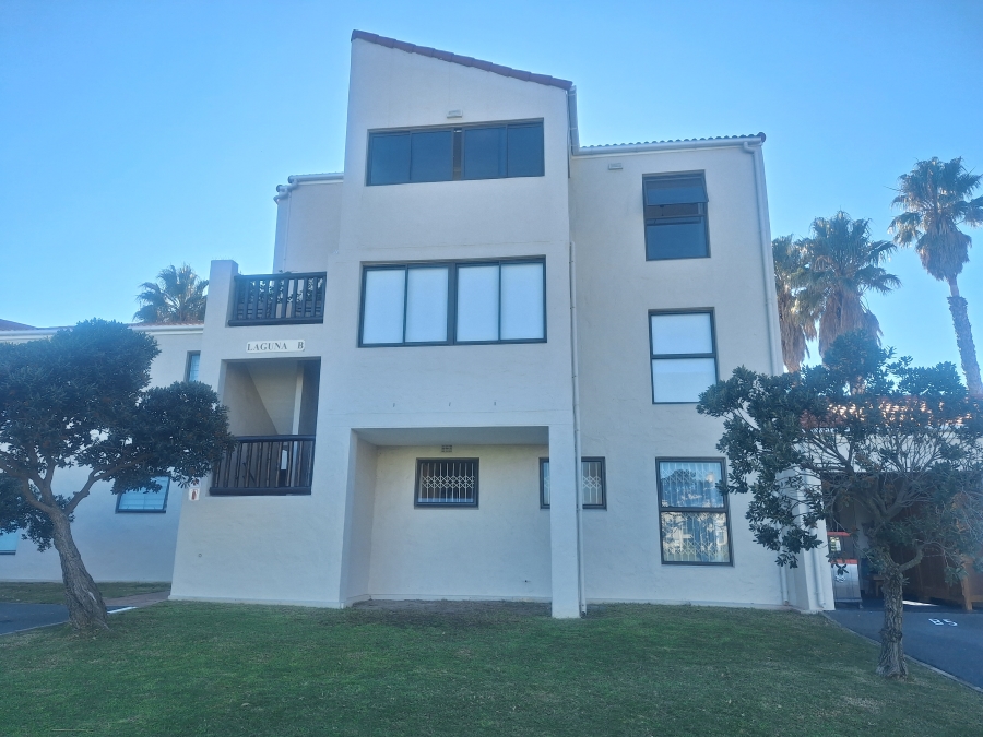 2 Bedroom Property for Sale in Greenways Golf Estate Western Cape